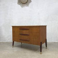 vintage teak hout deense ladenkast televisie kastje Danish tv cabinet chest of drawers Scandinavian