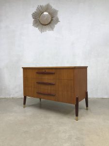 vintage teak hout deense ladenkast televisie kastje Danish tv cabinet chest of drawers Scandinavian