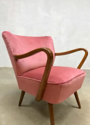 Midcentury modern cocktail stoel club fauteuil vintage armchair pink velvet