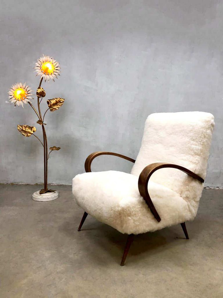 Midcentury modern sheepskin armchair vintage schapen fauteuil Halabala style
