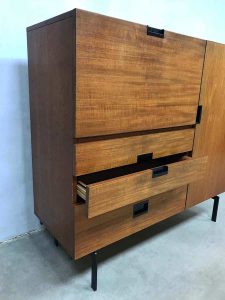 Pastoe kast vintage design cabinet kast industrieel Industrial design