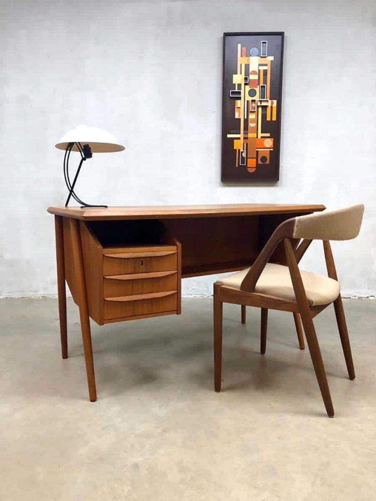 Danish midcentury design desk Deens vintage teak bureau Tibergaard