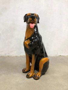 Vintage Rottweiler dog statue sculpture hond beeld