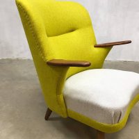 Deense vintage design lounge stoel fauteuil wingback chair Danish design duo tone armchair