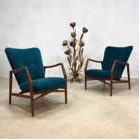 Danish vintage design arm chairs lounge chair blue velvet Finn Juhl style