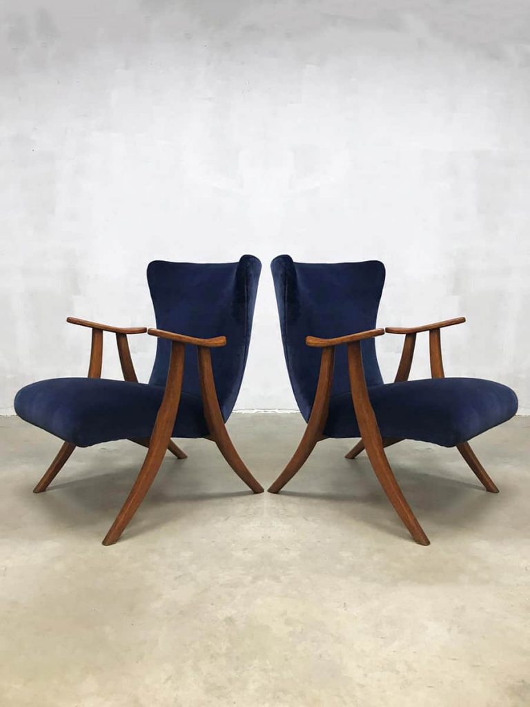 Midcentury modern wingback chair vintage oorfauteuil koningsblauw
