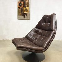 vintage swivel chair lounge fauteuil Artifort Harcourt F511