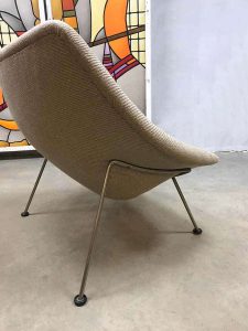 vintage lounge chair Oyster Pierre Paulin lounge fauteuil