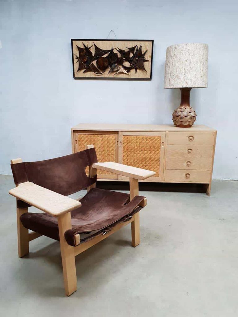 Vintage Danish design sideboard cabinet dressoir Hans Wegner RY-100