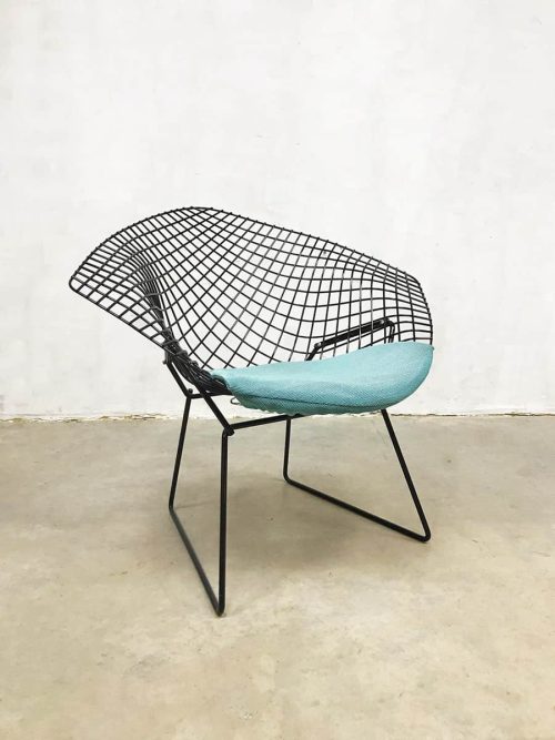 Vintage design wire chair diamond chair Harry Bertoia fauteuil 421 Knoll international