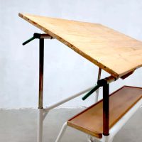 jaren 60 bureau buro industrieel Frans design Industrial desk drawing table