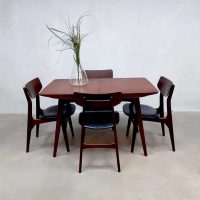 Vintage eetkamertafel stoelen dining table dinner chairs Webe Louis van Teeffelen