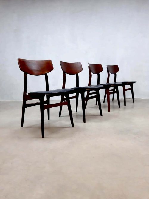 midcentury modern table chairs Dutch design Louis van Teeffelen Webe