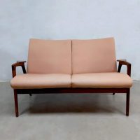 vintage lounge bank bankje retro Pastoe model Ruster sofa