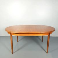 Victor Wilkens G-plan vintage dining table eetkamer tafel ovaal oval design
