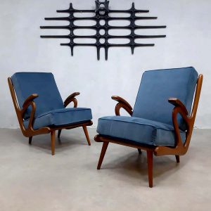 Midcentury Dutch design armchairs lounge fauteuils blue velvet