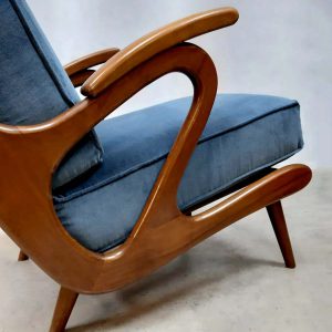 midcentury design blue armchairs lounge fauteuils