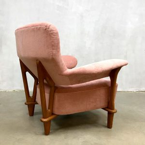 vintage Dutch design Artifort armchair F109 lounge fauteuil midcentury modern