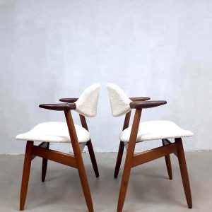 midcentury modern chairs dining chairs eetkamerstoelen cowhorn koehoorn vintage