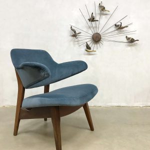 Vintage Dutch design lounge chair pinguin armchair Webe Louis van Teeffelen