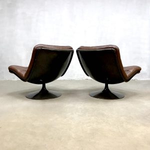 midcentury dutch design artifort chairs lounge stoelen