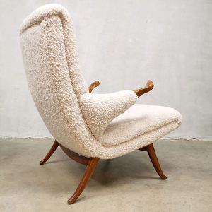 vintage papa bear chair midcentury modern design Scandinavian Danish