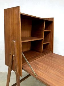Teak wood cabinet hout secretaire midcentury Danish vintage kast design teakwood Deens