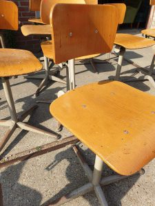 vintage Dutch Friso Kramer stools barstools Ahrend de Cirkel
