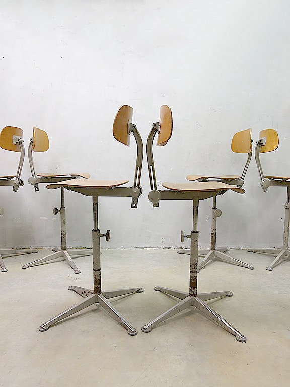 Vintage industrial Dutch architect stools Friso Kramer Ahrend de Cirkel