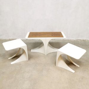 space age table nesting tables bijzettafels 70s Nebu