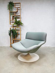 Vintage Dutch design swivel chair draaifauteuil Geoffrey Harcourt F518