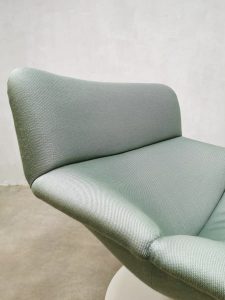 Artifort swivel chair F518 Geoffrey Harcourt draaifauteuil