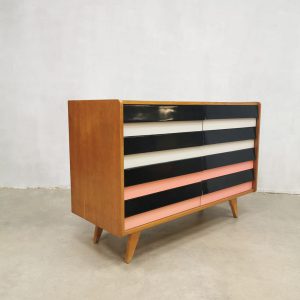 midcentury cabinet Czech design ladekast pink black chest of drawers
