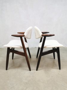 midcentury boucle fabric dining chairs cowhorn Tijsseling Hulmefa