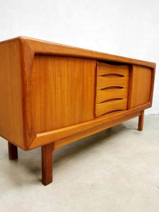 midcentury Danish design sideboard teak vintage dressoir Burchardt Nielsen HP Hansen Dyrlund