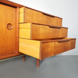 Deens vintage design Danish sideboard dressoir lowboard