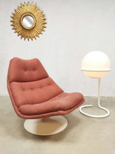 Vintage swivel chair Artifort Geoffrey Harcourt F511 'two tone'