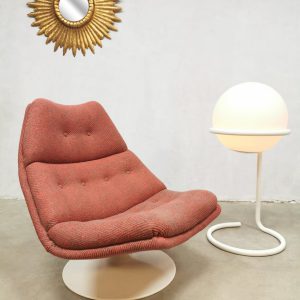 Vintage swivel chair Artifort Geoffrey Harcourt F511 'two tone'