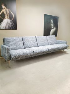 Vintage Dutch design sofa lounge bank Artifort Minimalism 'ice blue'