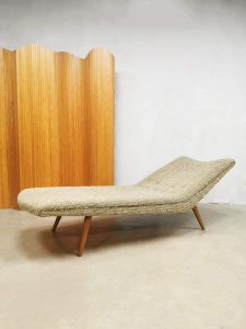 Dutch design sofa daybed Theo Ruth Artifort