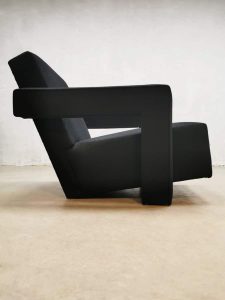 Dutch design armchair Gerrit Rietveld lounge armchair