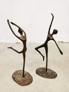 vintage 1960 ballerina ballet dancers statue figurines