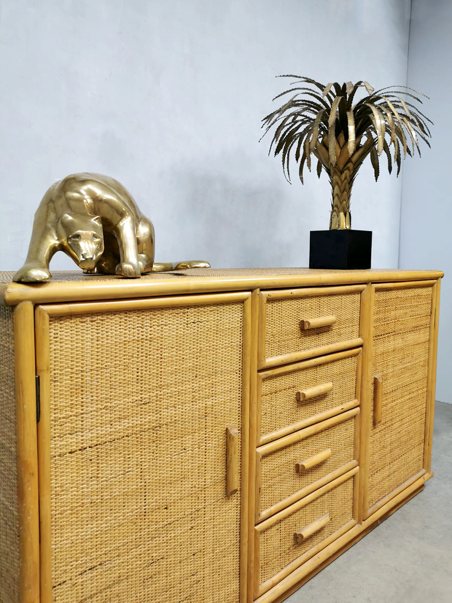 Vintage bamboo rattan sideboard cabinet bamboe dressoir Hollywood Regency | Bestwelhip