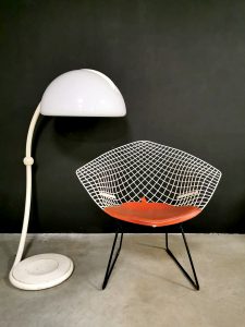 Vintage design diamond chair Harry Bertoia fauteuil 421 Knoll