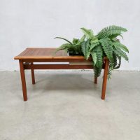 Vintage Danish design sidetable plant table bijzettafel plantentafel
