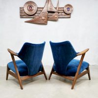 vintage design arm chairs bluie velvet lounge fauteuils