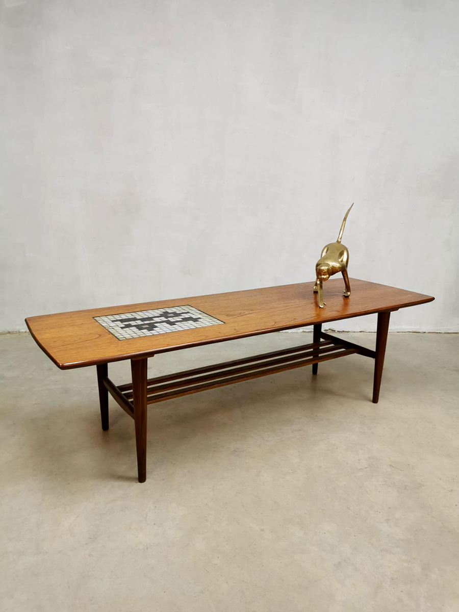 Vintage coffee table salontafel Louis van Teeffelen Webe Ravelli tile