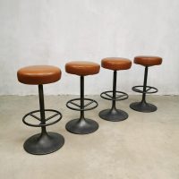 industriele vintage barkrukken bar stools industrial design