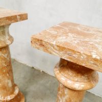 Italiaanse pilaar marmer plantenstandaard marble column antique