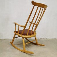 Vintage Danish design spindle back rocking chair schommelstoel